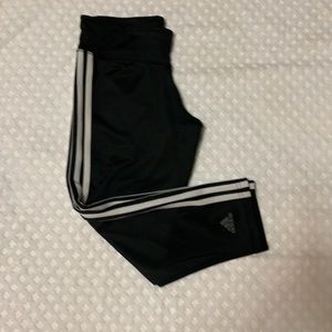 Adidas climalite women’s Capri  Size S